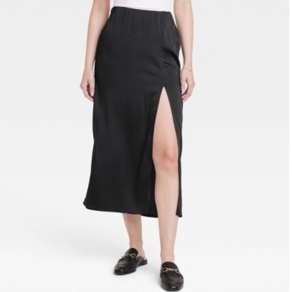 A-Line Maxi Slip Skirt Size S - Picture 2 of 3